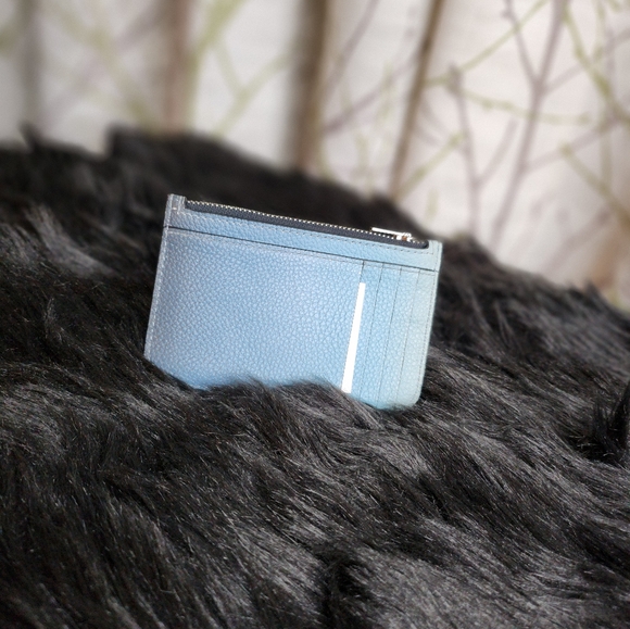 COACH ombre zip - Picture 3 of 6